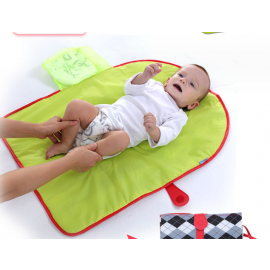 فرش لتغيير الحفاضه للمواليد