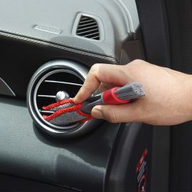 فرشاة صغيرة ذات شعيرات ناعمة لتنظيف وإزالة الغبار