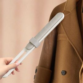 فرشاة إزالة شعر الحيوانات الأليفة من الملابس والاريكة