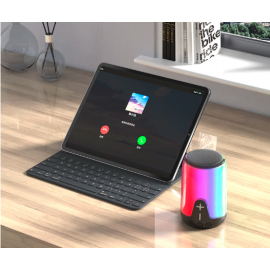  مكبر صوت لاسلكي يمكن شحنه , يقدم تجربة صوتية قوية مع أداء جهير ممتاز Bluetooth مكبر صوت الجديد بتقنية  