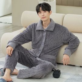 بجامه شتويه بازرار اماميه للجنسين