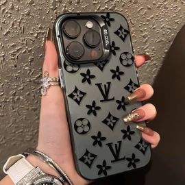 اغلفه ايفون للحمايه ذات الوان متعدده