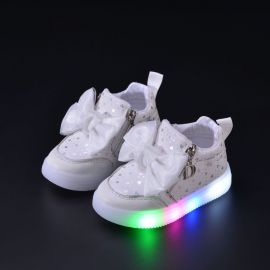 بوتي بنات مزين باضاءه 