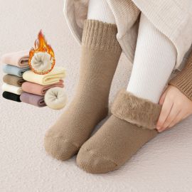 جوارب اطفال شتوية 