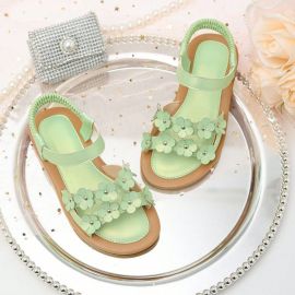 حذاء بناتي مزين بالزهور