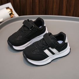 بوتي ولادي عصري بنعل مريح مسطح