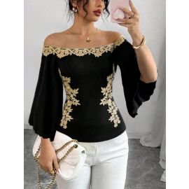 تيشيرت نسائي جديد مثير مكشوف الكتفين، بتطريز كثيف، وقصة ضيقة