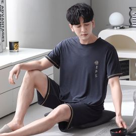 بجامه رجالي صيفي فضفاض ومريح