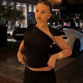 بلوزه نسائي باكمام قصيره