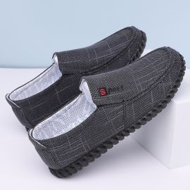 أحذية قماشية  بنعال مطاطية مانعة للانزلاق، مناسبة للرجال