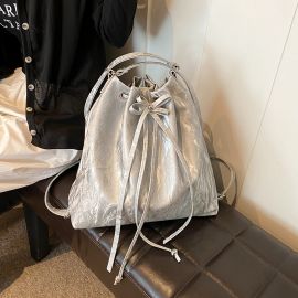 حقيبة نسائي عصرية