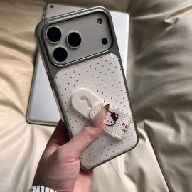 غلاف ايفون رمادي منقط 