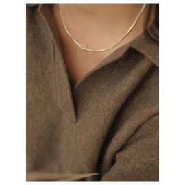 قلادة مزدوجة الطبقات على شكل انفنتي، قلادة بتصميم أنثوي بسيط بلون فاخر