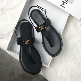 صندل نسائي بتصميم عصري