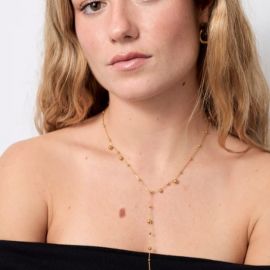 قلائد نسائيه ناعمه بانماط مختلفه من الفولاذ المقاوم للصدا