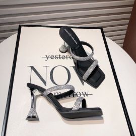 كعب نسائي سهره