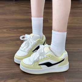 حذاء رياضي بخيوط أمامية مقاومة و غير قابلة للتنفيس للأطفال 