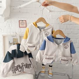 جاكت كاجوال بغطاء رأس بنمط كارتون للأطفال الصغار 