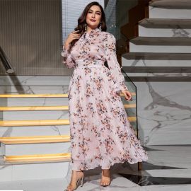 فستان طويل مورد انيق وبسيط