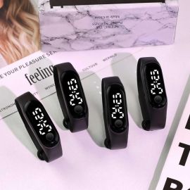 ساعة سوار LED سوداء للطلاب محدودة الوقت رياضية بسيطة
