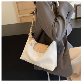 حقيبة كتف نسائية 