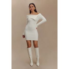 فستان نسائي شتوي بنمط ضيق 