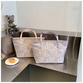 شنطة كتف نسائي كبيره الحجم