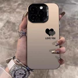 اغلفه هواتف فضيه بنمط قلب