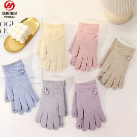 قفازات شتوية نسائية ملونة سميكة بعقدة فراشة 