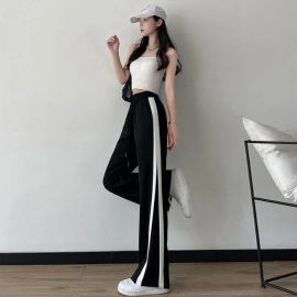 ترنك نسائي فضفاض