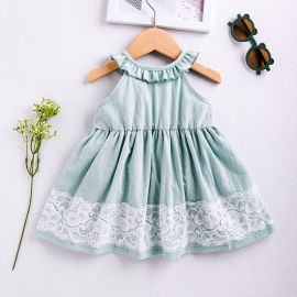 فستان صيفي بحواف من الدانتيل للفتيات