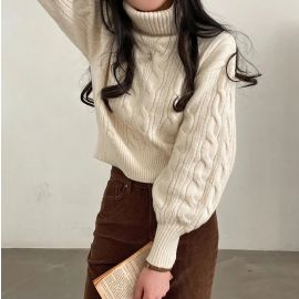 بلوزه شتويه نسائي محبوكة برقبه دائريه