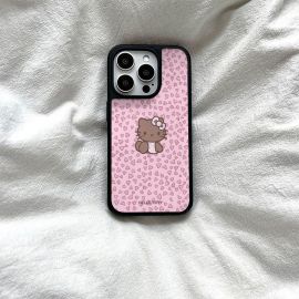 غلاف تلفون بطبعه فلوب صغيره الحجم