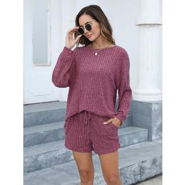 طقم نسائي قطعتين