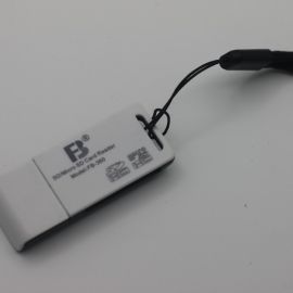 حزام يد للكاميرا الرقمية والــUSB  ومزود بقفل أمان يوفر قبضة مريحة ويحمي الكاميرا من السقوط