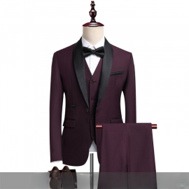 بدلة رجالية من ثلاث قطع رسمية بتصميم فريد