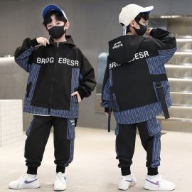 طقم ملابس شتويه من قطعتين للاولاد