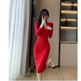 فستان شتوي مكمم ميدي وبأزرار أمامية للسيدات 