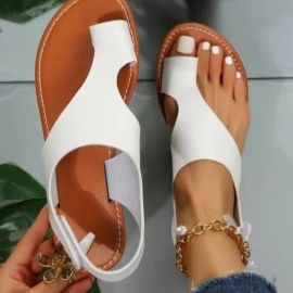 صندل مسطح للنساء 
