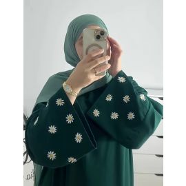 عباية نسائية ملونة مطرزه بالورود