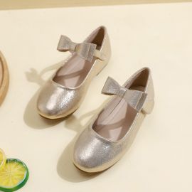 حذاء بناتي ذهبي مزين بفيونكا