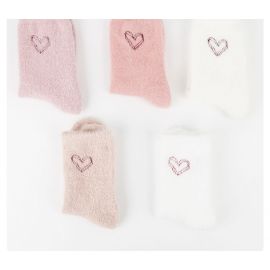 جوارب مخملية نسائية دافئة نمط قلوب 3 ازواج لون عشوائي