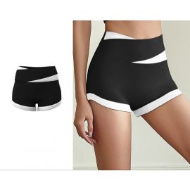 شورت رياضي نسائي للياقة البدنية بالوان متباينة