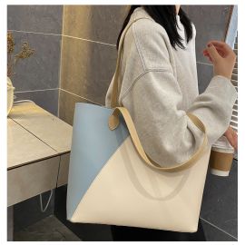 شنطة كتف نسائيه بموديل عصري