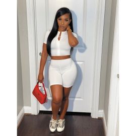 طقم رياضي للسيدات قطعتين