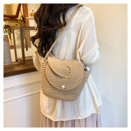 شنطة نسائي بتصميم عصري