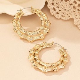 اقراط نسائية مزدوجة الطبقات