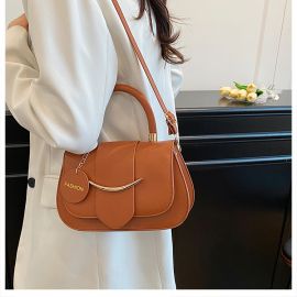 شنطة نسائي بمبض يد وحزام طويل