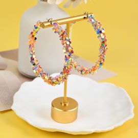 اقراط متعدده الالوان بنمط دائري