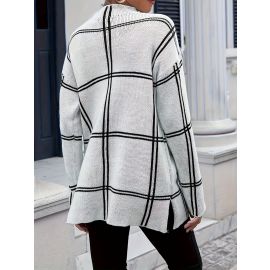 بلوزه نسائي بنمط مخطط ذات رقبه دائريه